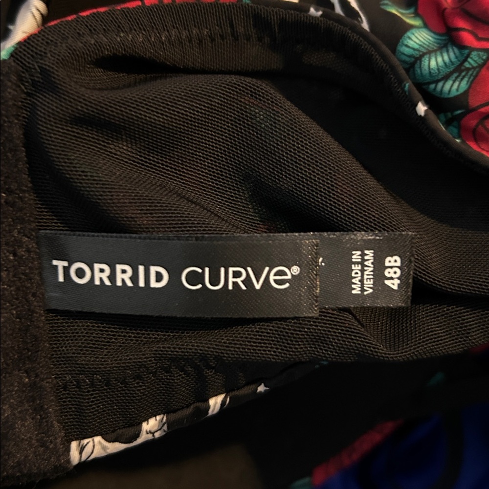 Torrid Curve Bra - Picture 4 of 4